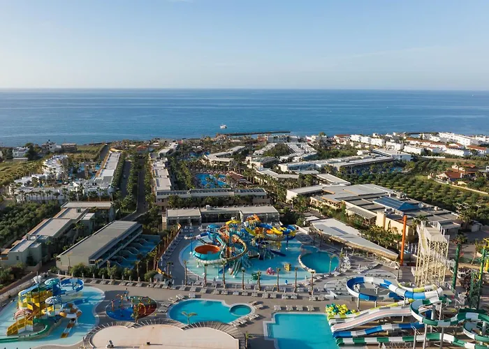 Stella Palace Aqua Park Resort